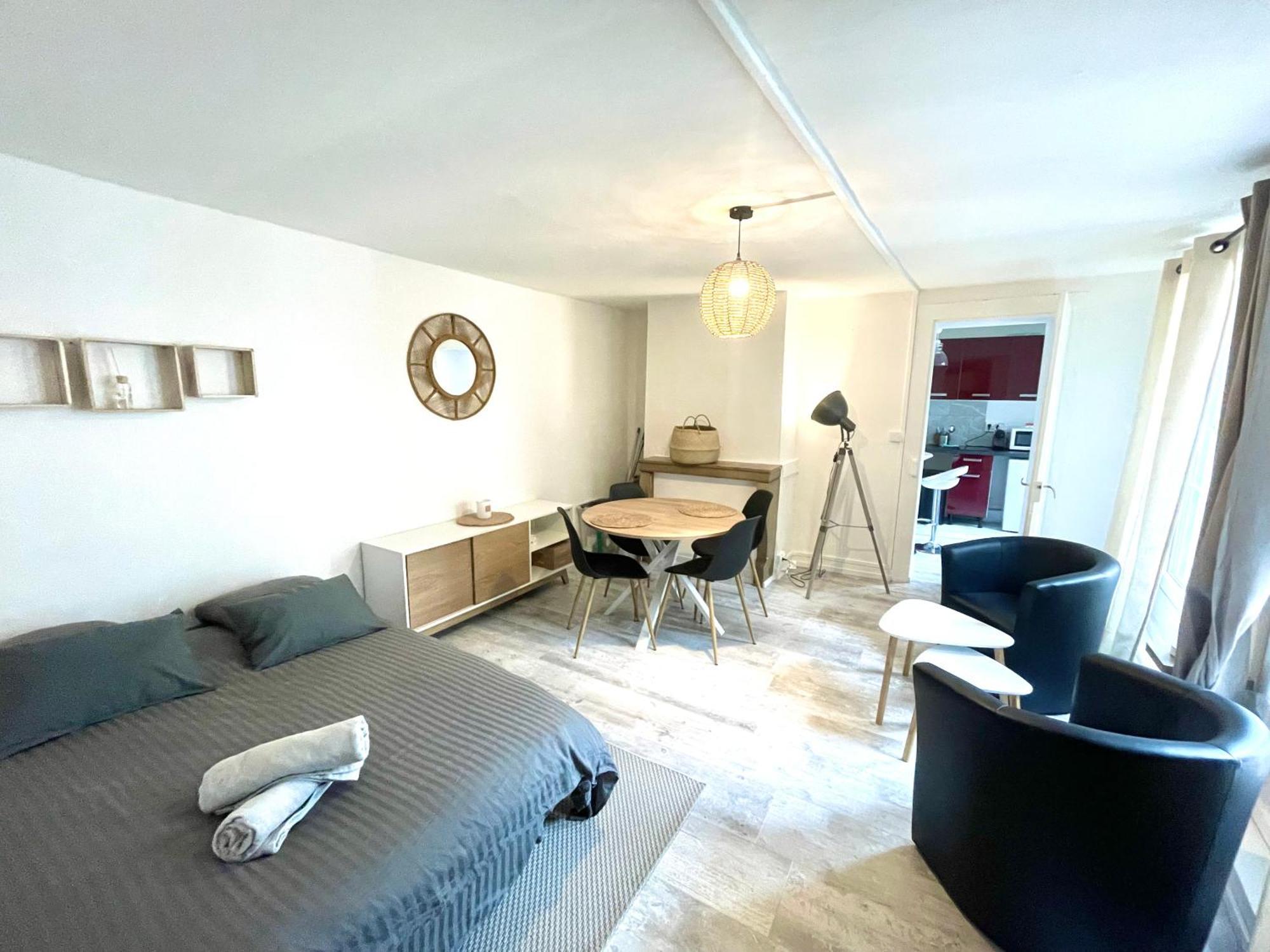 Le Victor Hugo Appartement Besançon Buitenkant foto